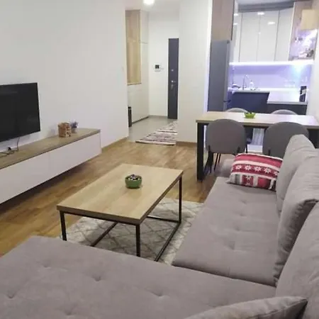 Apartman *